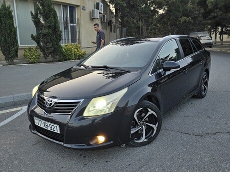 Toyota Avensis 2010