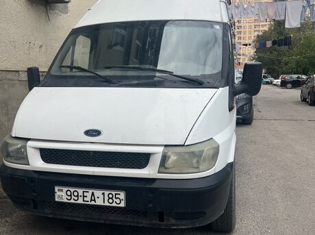 Ford Transit 2000