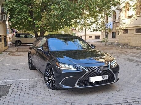 Lexus ES 300h 2020