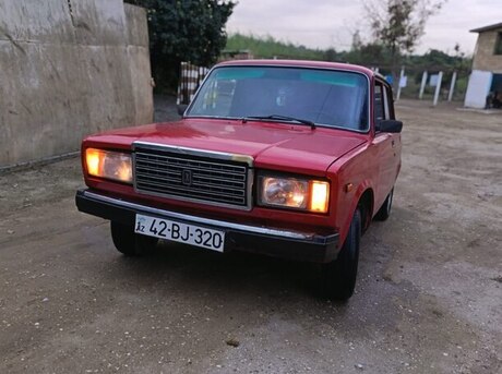 LADA (VAZ) 2107 1990