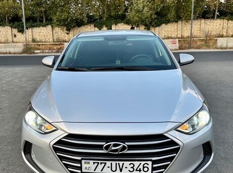 Hyundai Elantra 2018