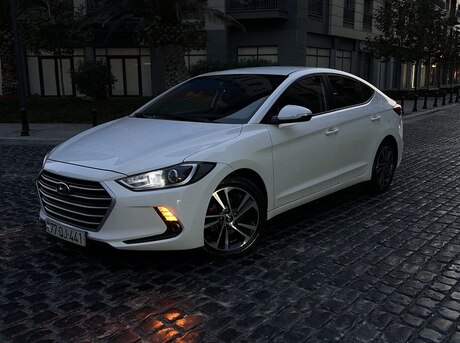 Hyundai Avante 2016