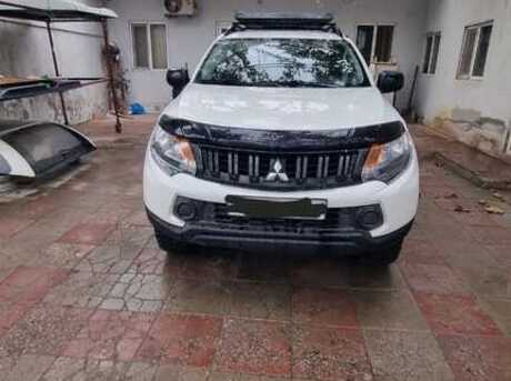 Mitsubishi L200 2016