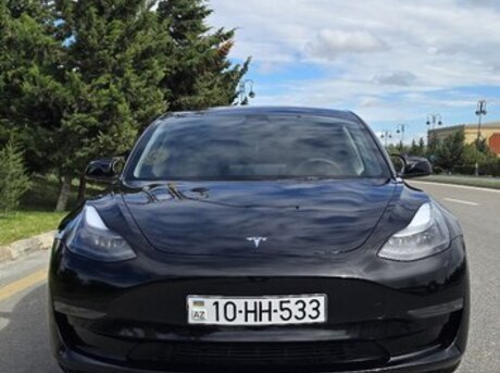 Tesla Model 3 2023