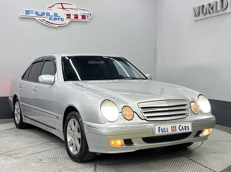 Mercedes E 220