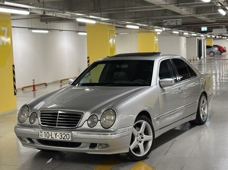 Mercedes E 280 2001