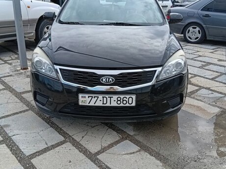 Kia  2010