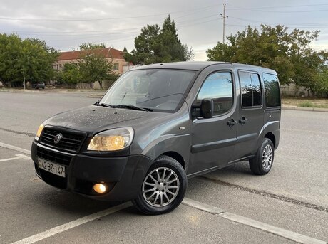 Fiat Doblo 2005