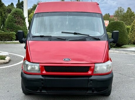 Ford Transit 2000