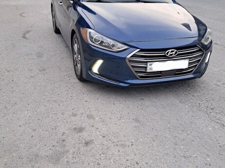 Hyundai Elantra 2016