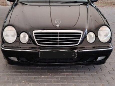 Mercedes E 240 2000