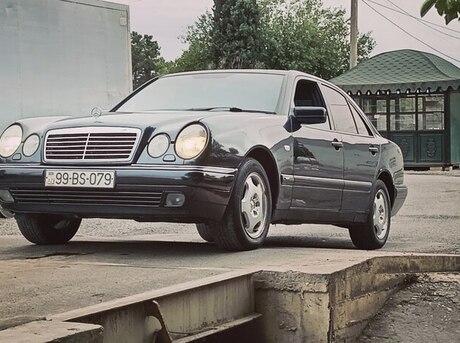 Mercedes E 240 1998