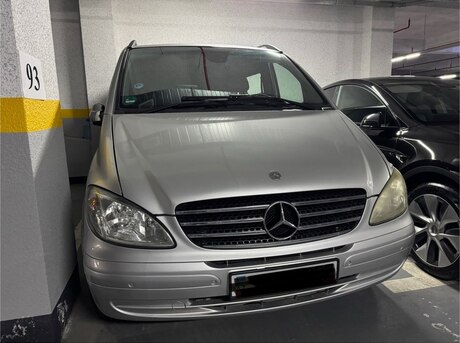 Mercedes Viano 2007