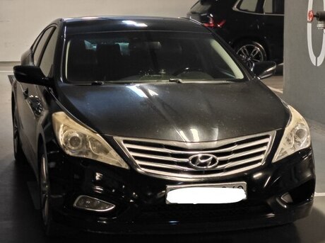 Hyundai Azera 2011