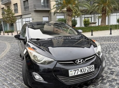 Hyundai Elantra 2013