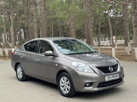 Nissan Sunny 2014