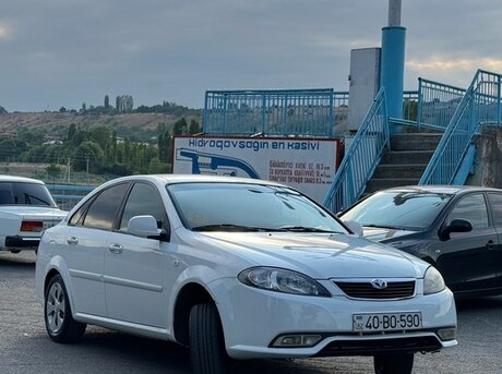 Daewoo Gentra 2014