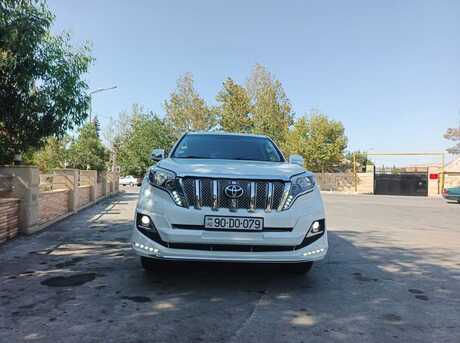 Toyota Land Cruiser Prado 2010
