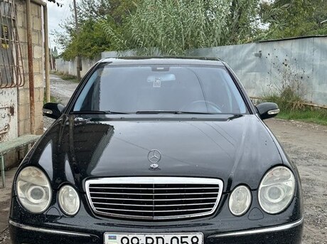 Mercedes E 220 2004