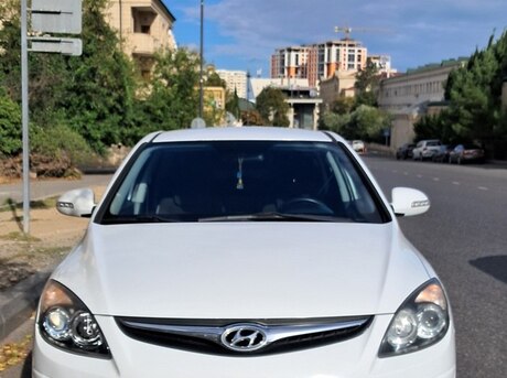 Hyundai i30 2010
