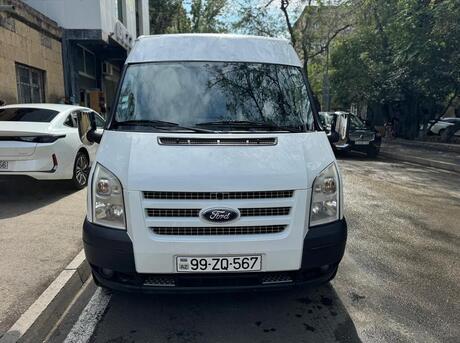 Ford Transit 2012