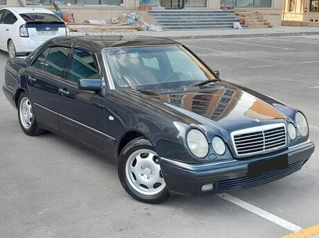 Mercedes E 230 1996