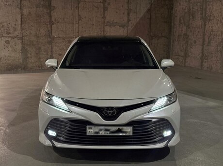 Toyota Camry 2020