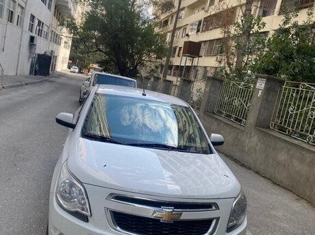 Chevrolet Cobalt 2024