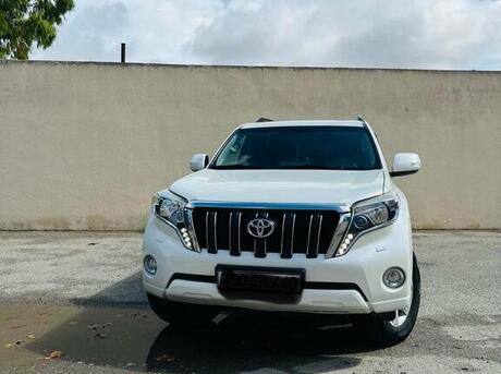 Toyota Land Cruiser Prado 2013