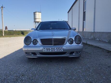 Mercedes E 320 2001