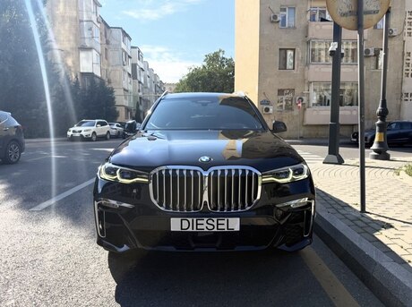 BMW X7 2020