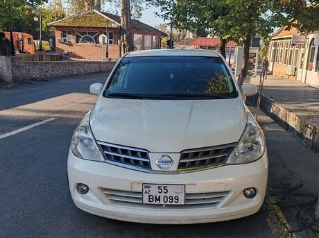 Nissan Tiida 2008