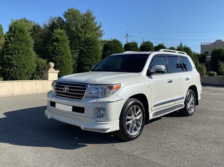 Toyota Land Cruiser 2011