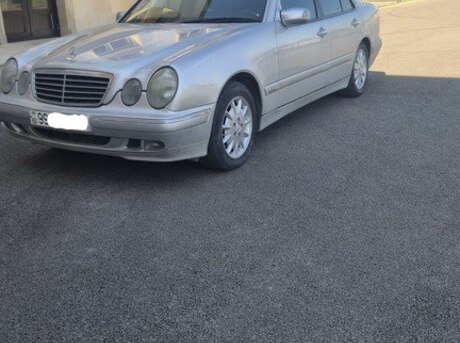 Mercedes E 240 1999