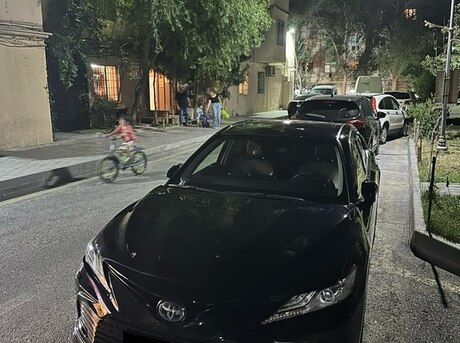 Toyota Camry 2023