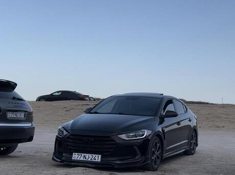 Hyundai Elantra