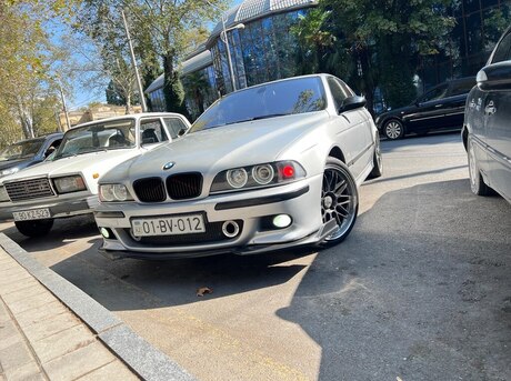 BMW 523 1999