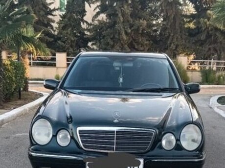 Mercedes E 220 2001