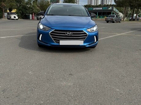 Hyundai Elantra 2017