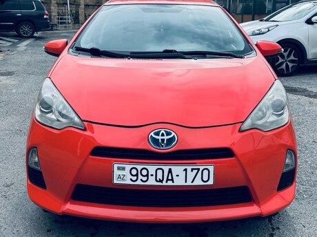 Toyota Prius C 2013