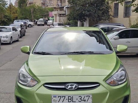Hyundai Accent 2011