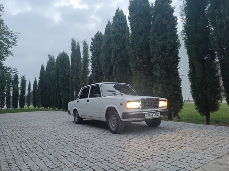 LADA (VAZ) 2107 2011