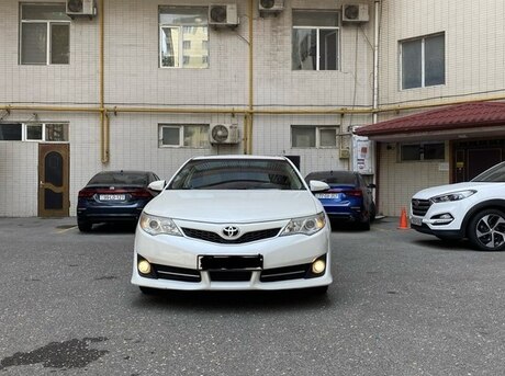 Toyota Camry 2013