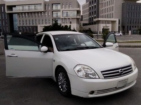 Nissan Teana 2004