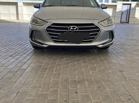 Hyundai Elantra 2016