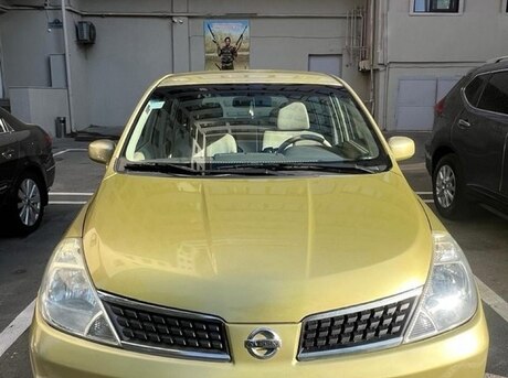 Nissan Tiida 2007