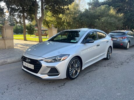 Hyundai Elantra 2017