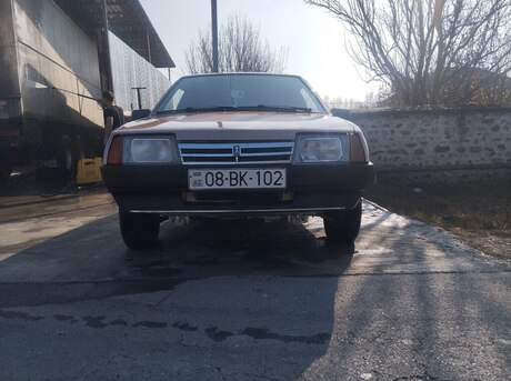 LADA (VAZ) 21099 2000