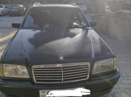 Mercedes C 180