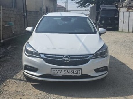 Opel Astra 2017